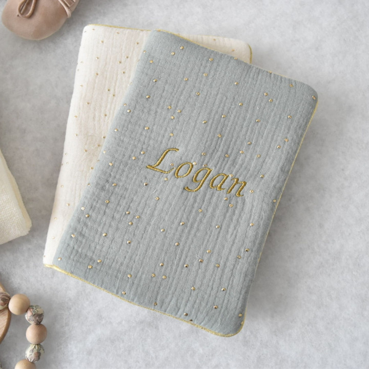 protege carnet prenom vert beige-P'tit Coeur