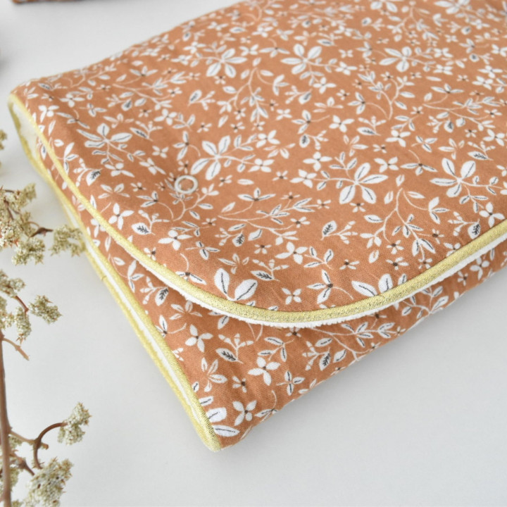 Tapis de change nomade bébé en gaze de coton et bambou | P'tit Cœur