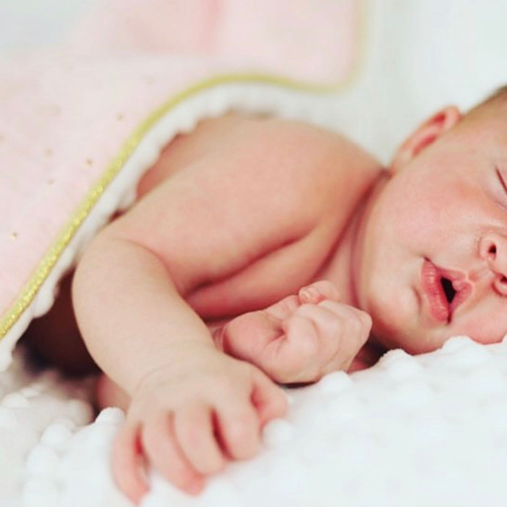 Couverture cocon rose pois dorés-P'tit Coeur